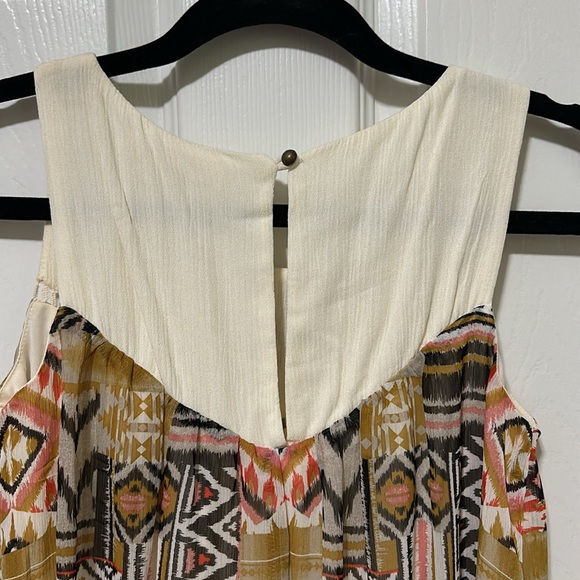 Rewind Aztec Style Dress - Picture 4 of 9